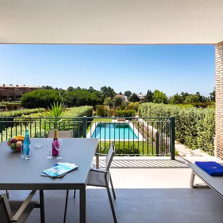 Rezort Vale De Milho Village