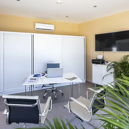 Vale De Milho Village