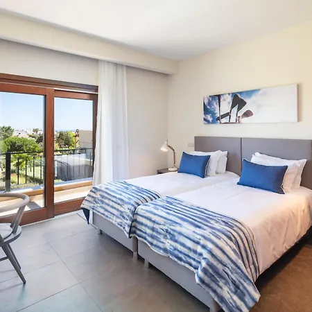 Vale De Milho Village