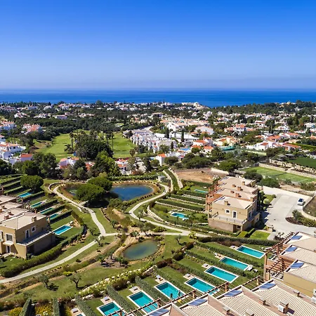 Vale De Milho Village