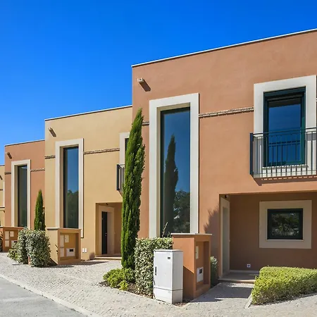 Vale De Milho Village 5*