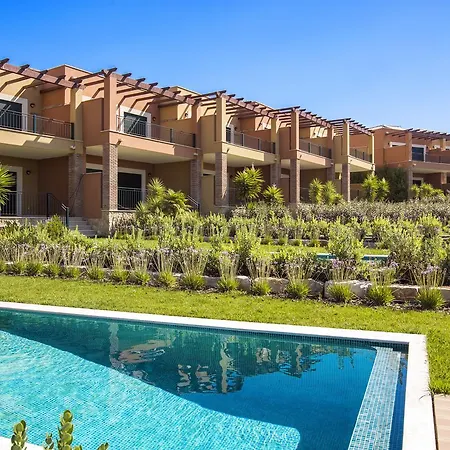 Vale De Milho Village 5*