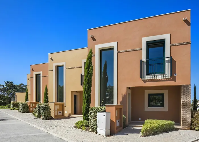 Vale De Milho Village 5*