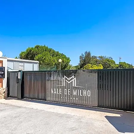 Vale De Milho Village Resort